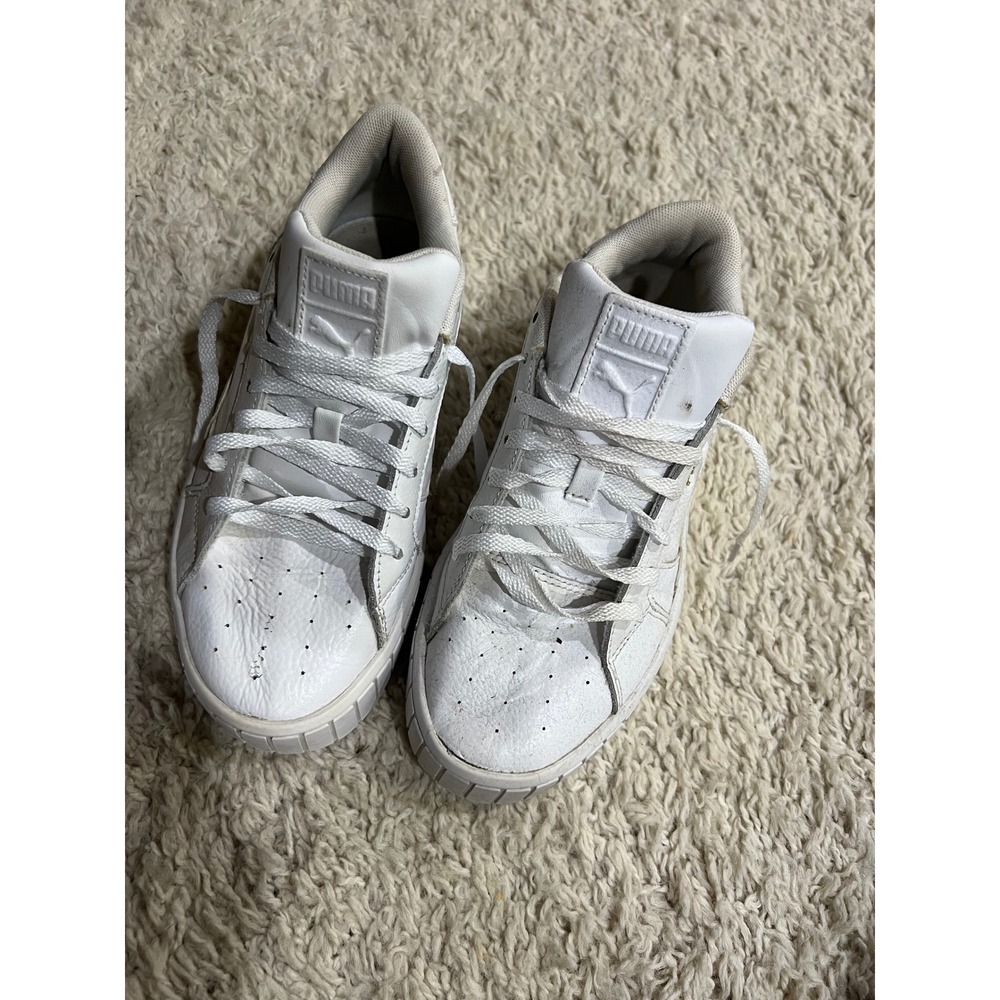 Puma White Leather Low Top Sneakers Women Size 7.5 US 38 EU Casual Comfort